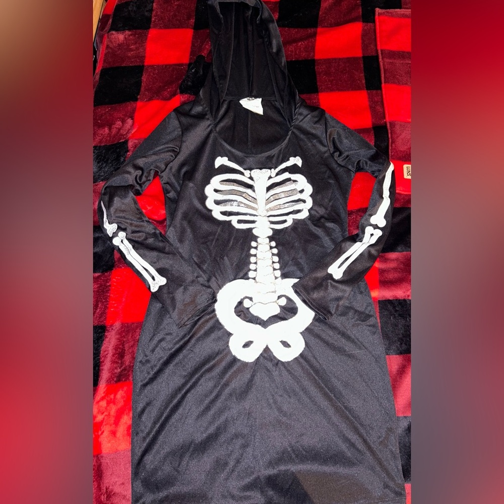 Spirit Halloween Black Polyester Skeleton Costume